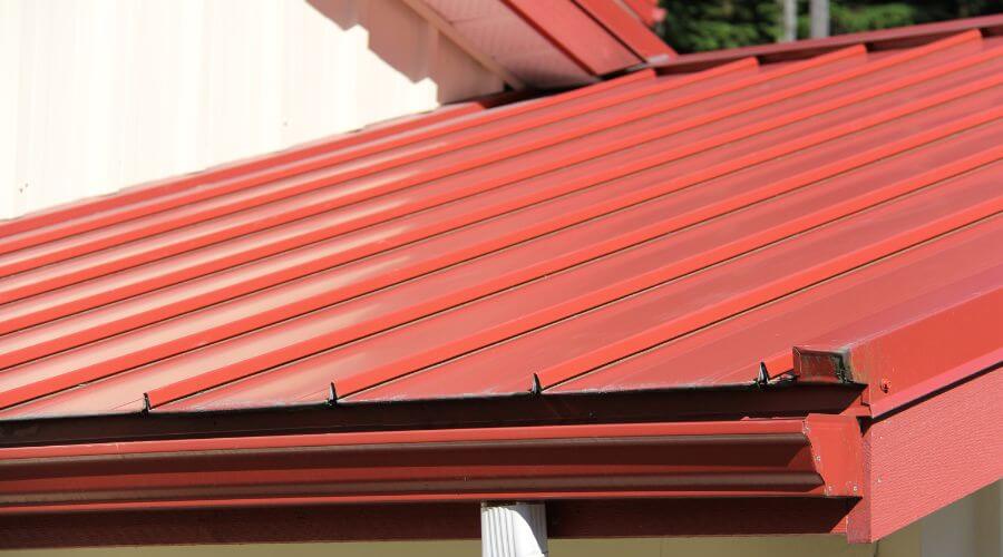 Professional gutter cleaning services in Eminence, IN